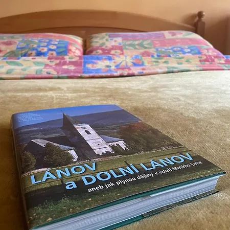 V Krkonosich, Rodinny Peklicko Horni Lanov